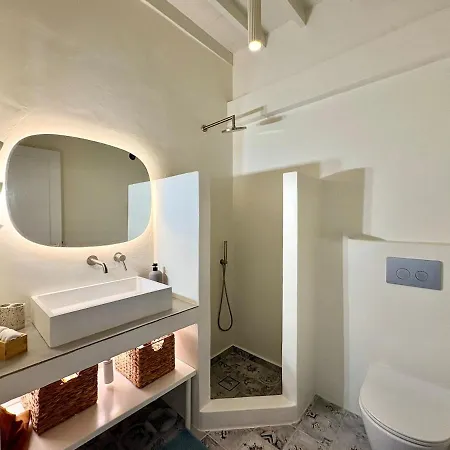 Villa Cliff House