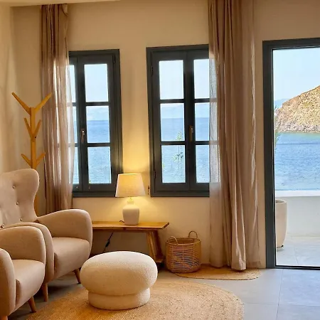 Villa Cliff House